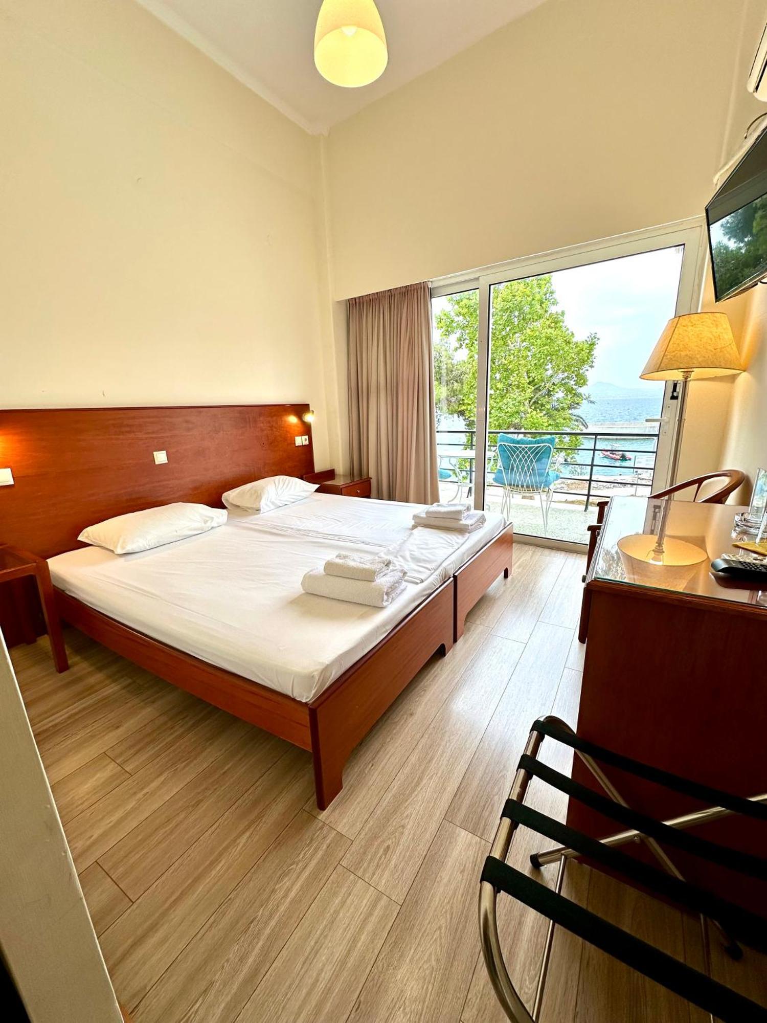 Hotel Akti Loutráki Zimmer foto